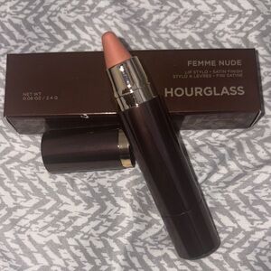 Brand New Hourglass Femme Nude Lip Stylo - Soft *2 Nude